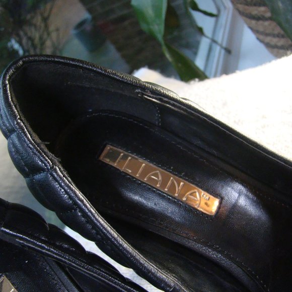 Liliana black vegan leather quilted stiletto high heels, size 8 - Picture 3 of 7